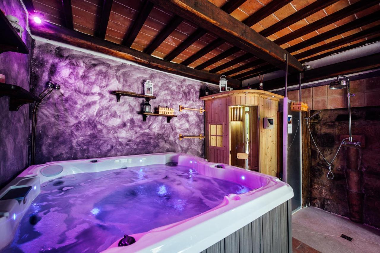 Agriturismo Il Noce Castiglione dʼOrcia Eksteriør billede